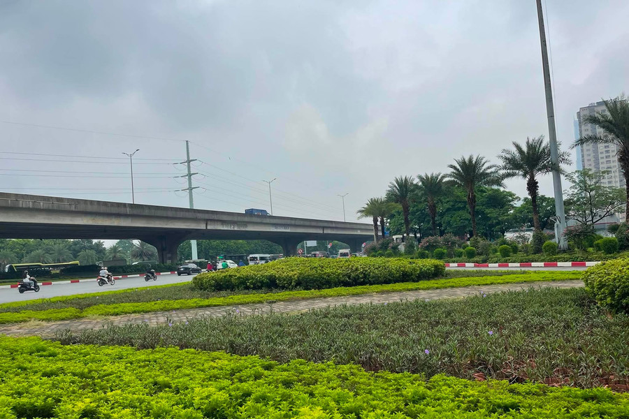 Thời tiết hôm nay 30/6: Hà Nội có mưa dông, độ ẩm cao