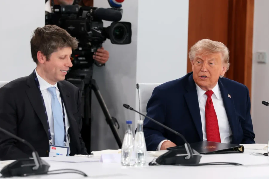 OpenAI đề xuất nhượng 5% cổ phần cho chính quyền Trump: Bước đi chiến lược