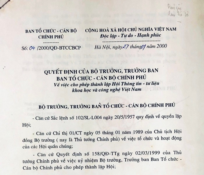 Lịch sử hình thành và Bối cảnh ra đời