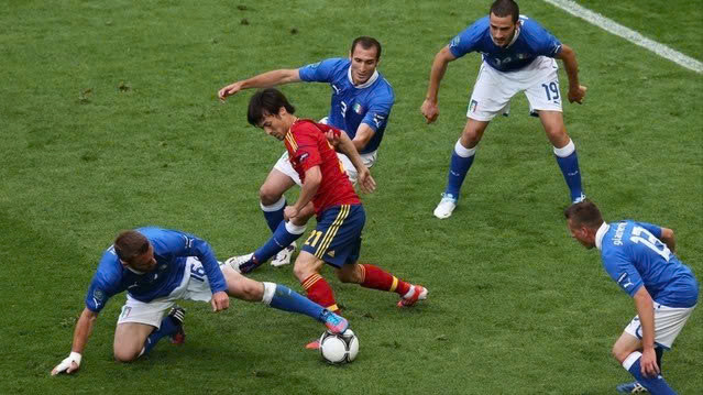 World Cup trống trải khi thiếu vắng Brazil, Đức và Ý