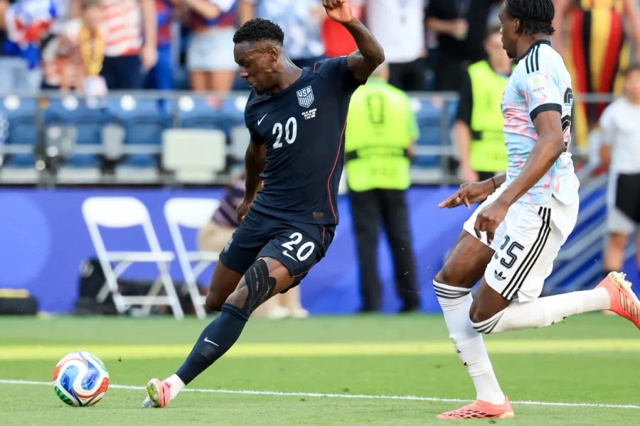 Netflix, Disney, YouTube lao vào cuộc đua bản quyền World Cup 2030, gói phát sóng tại Mỹ có thể chạm mốc 2 tỉ USD