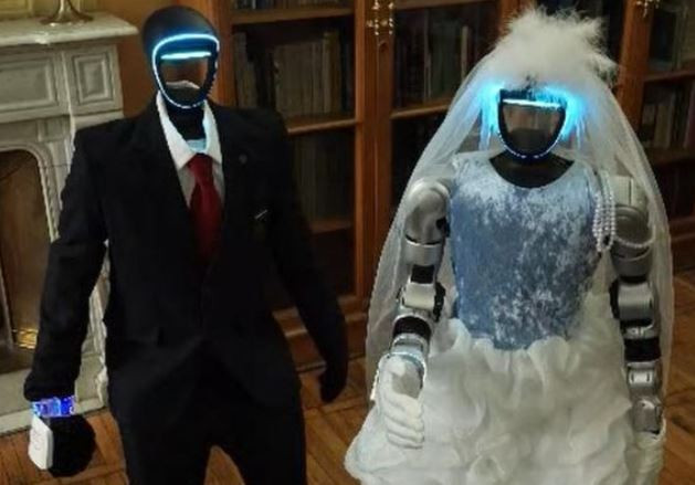 Xem đám cưới đầu tiên của robot hình người ở Nga