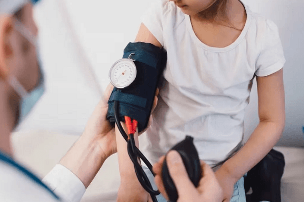 Tăng huyết áp ở trẻ em khác gì so với người lớn?