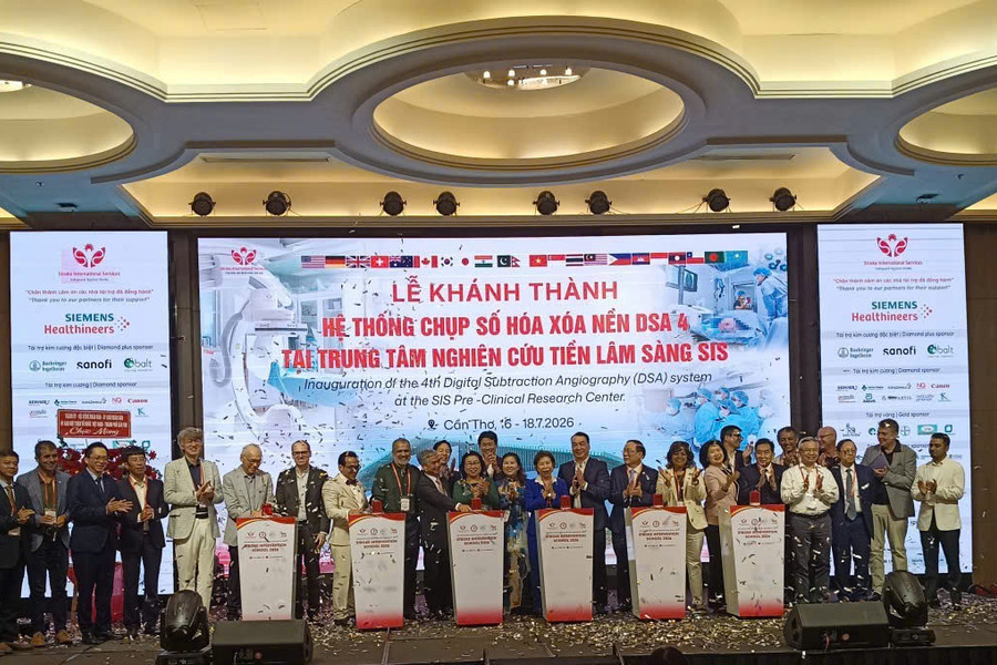Hội tụ chuyên gia quốc tế cập nhật điều trị đột quỵ bằng AI