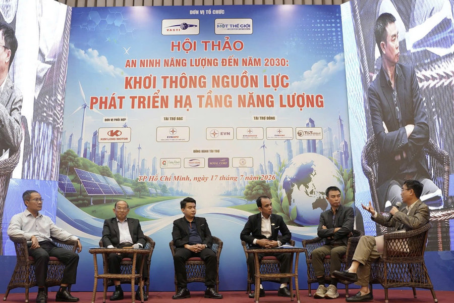 Hội thảo 'An ninh năng lượng đến 2030: Khơi thông nguồn lực phát triển hạ tầng năng lượng' tại TP.HCM