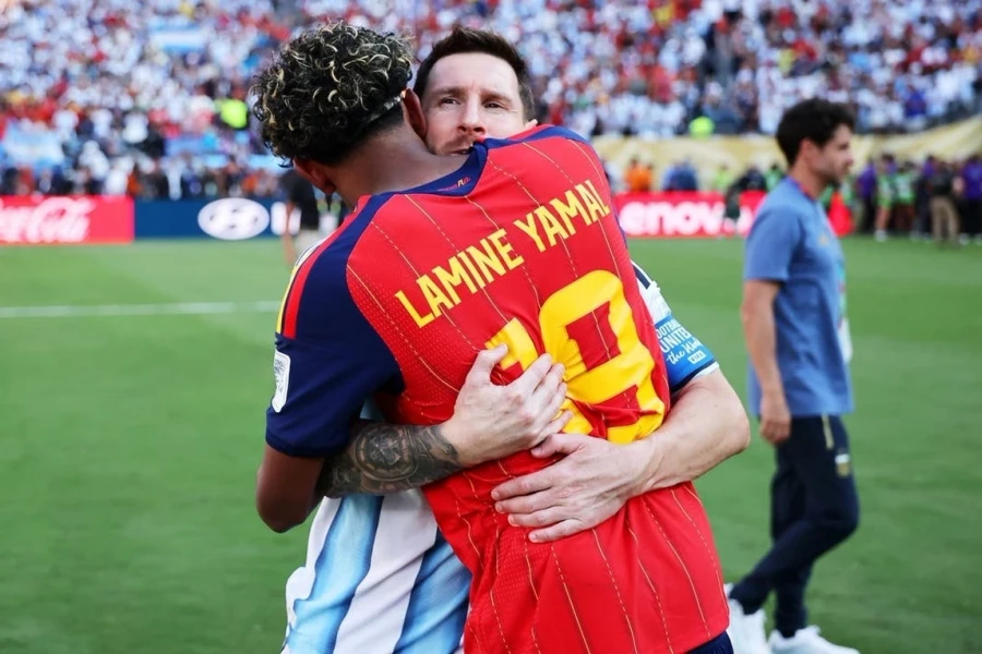Messi và đoạn kết World Cup: "Hãy tìm tôi dưới đế giày của bạn"