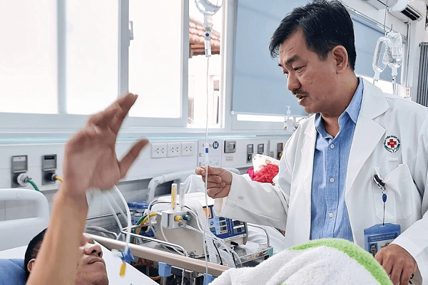 Hơn 220.000 người Việt mắc đột quỵ mỗi năm: Vì sao người bệnh đánh mất ‘giờ vàng’?