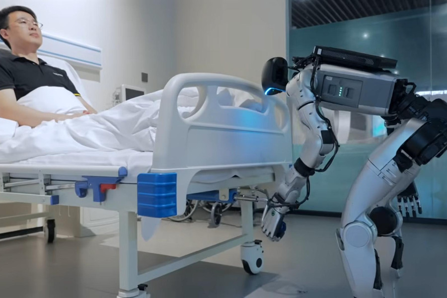 Video Robot Unitree biết dọn nhà, rửa bát, chăm người bệnh gây sốt
