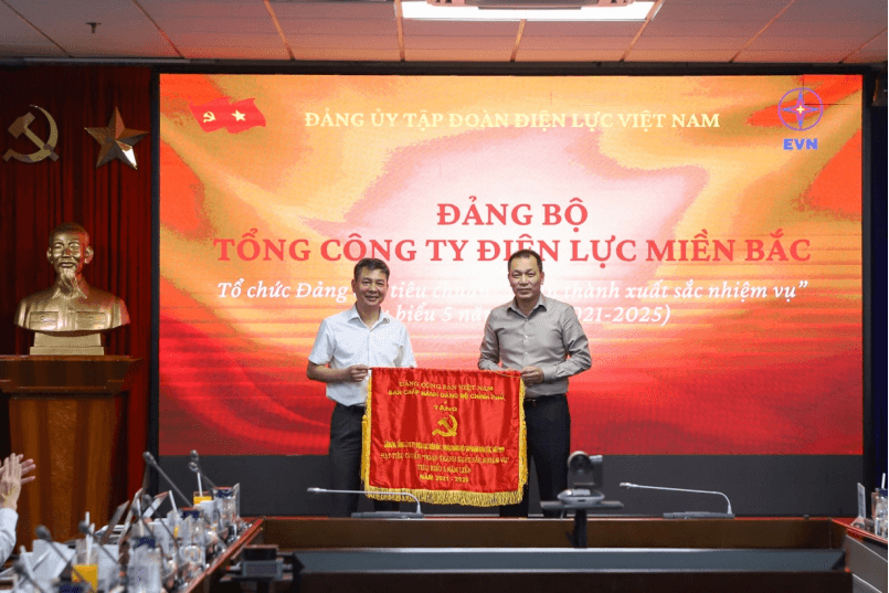 EVNNPC bảo đảm cung ứng điện an toàn, ổn định 6 tháng đầu năm 2026; quyết tâm hoàn thành toàn diện nhiệm vụ năm 2026