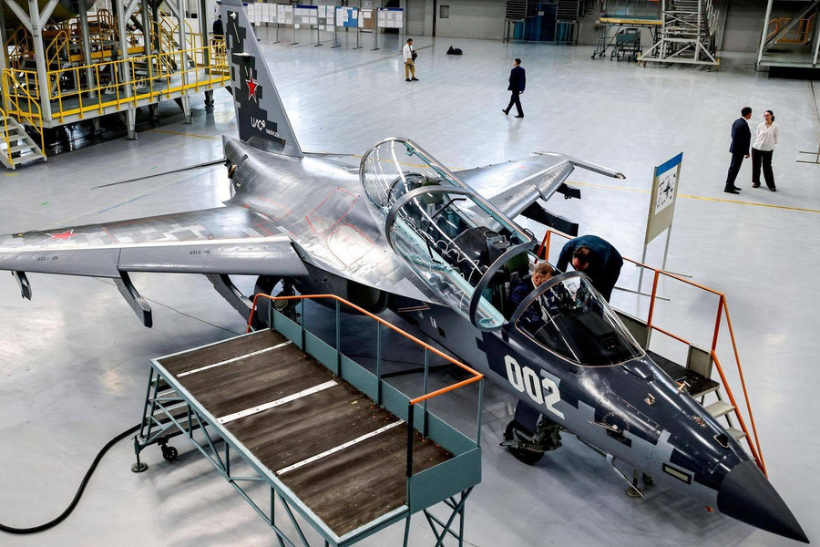 Yak-130M - kỳ vọng là sản phẩm xuất khẩu tiềm năng của nước Nga