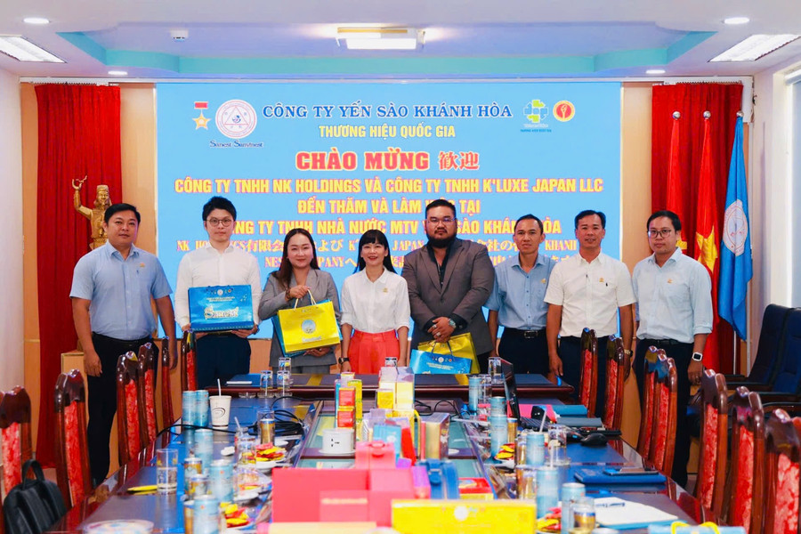 Công ty Yến sào Khánh Hòa hợp tác với các đối tác Nhật Bản