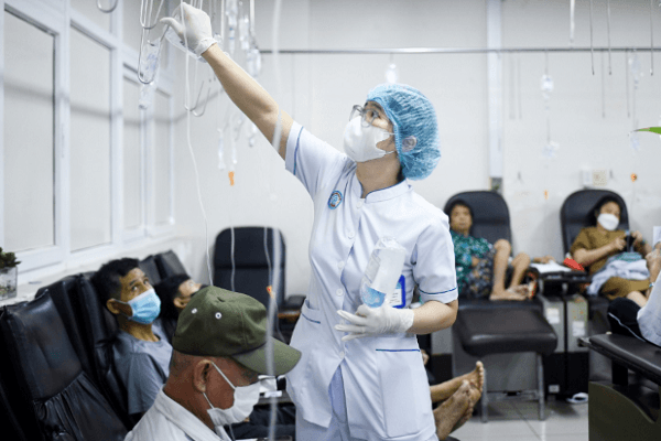 Vì sao số ca ung thư tại Việt Nam tăng gần 60% chỉ sau 16 năm?