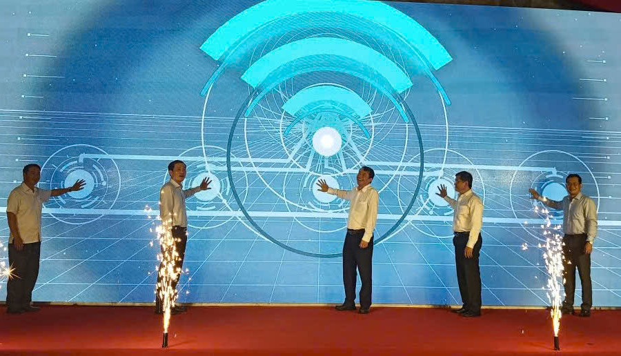 Cần Thơ chính thức phủ sóng wifi công cộng 5G miễn phí, tiến tới thí điểm 6G