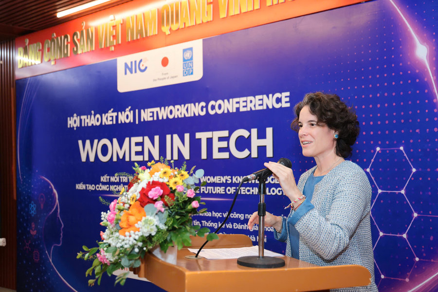 Women in Tech đưa sáng chế của nhà khoa học nữ ra dây chuyền sản xuất
