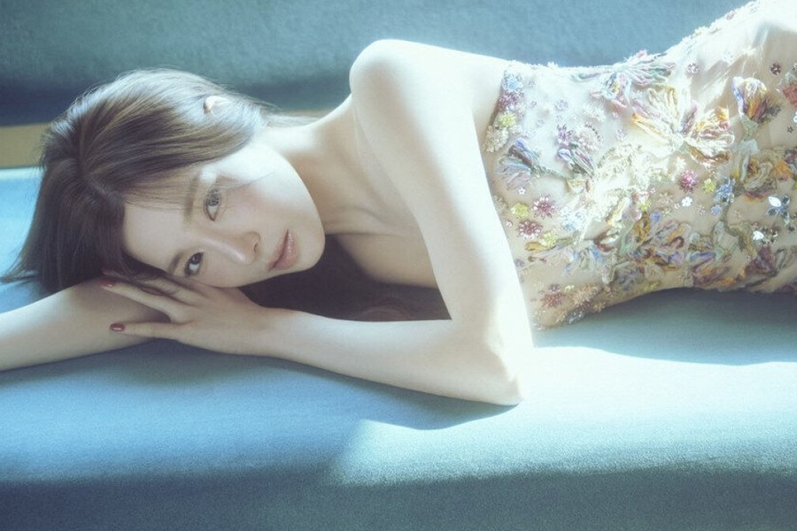 Tiffany Young mang album solo đầu tiên đến TP.HCM