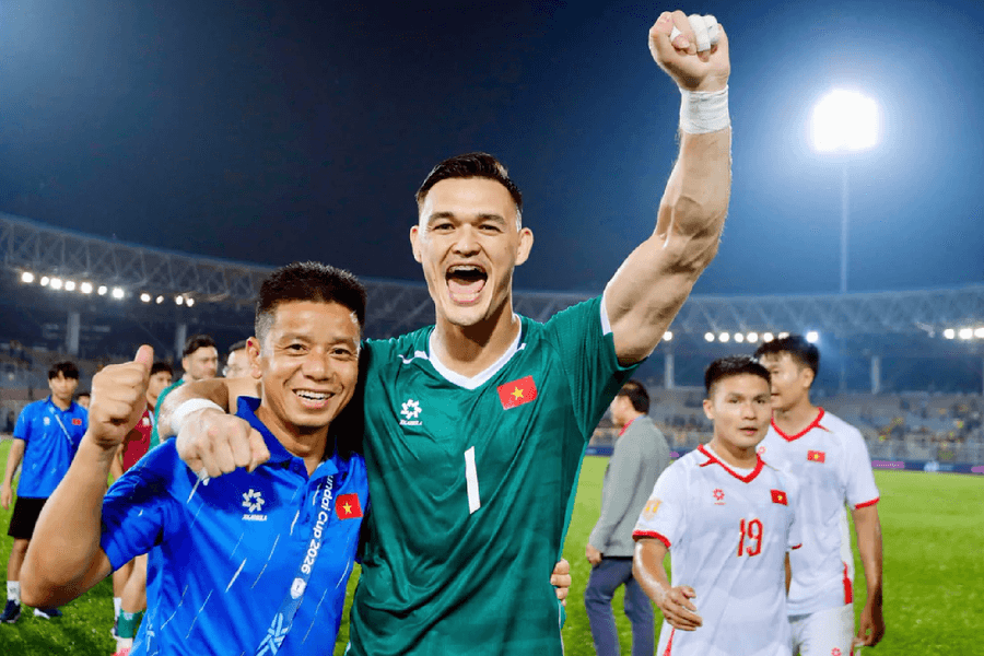 Sofascore: Việt Nam đổi hai cầu thủ, đổi cả trận đấu
