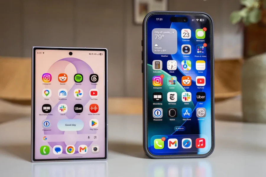 iPhone gập: Mark Gurman hé lộ những người đã dùng thử nói gì?