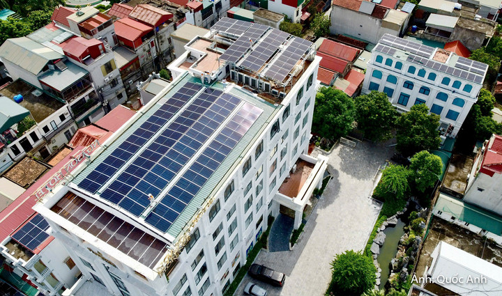 Hà Nội hỗ trợ 6 triệu đồng lắp điện mặt trời: 'Mồi lửa' kích cầu năng lượng xanh
