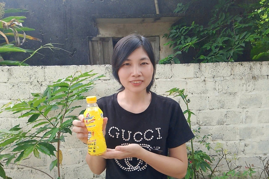 Từ một lần xé nhãn chai nước, nữ công nhân có thêm 50 triệu đồng trả nợ xây nhà