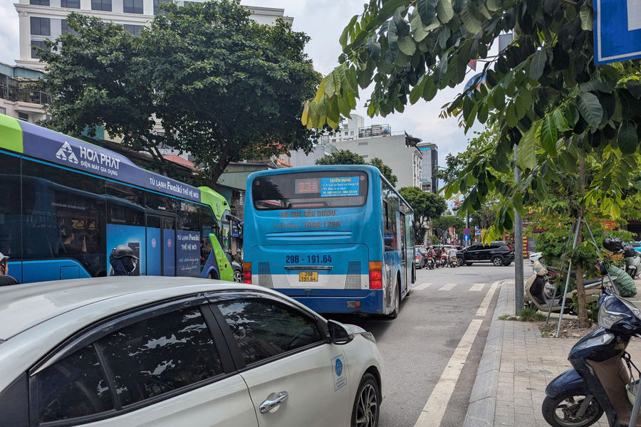 Giao thông Hà Nội dịp nghỉ lễ Quốc khánh 2/9: Thông thoáng, ùn ứ cục bộ nơi đông người