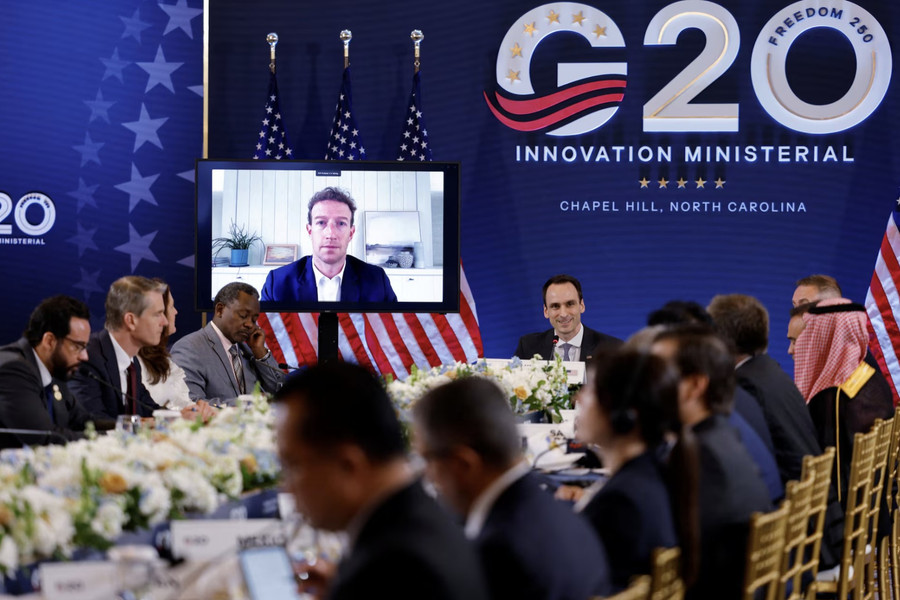 Mỹ kêu gọi G20 nhẹ tay với quản lí AI, Elon Musk và Mark Zuckerberg nói gì?