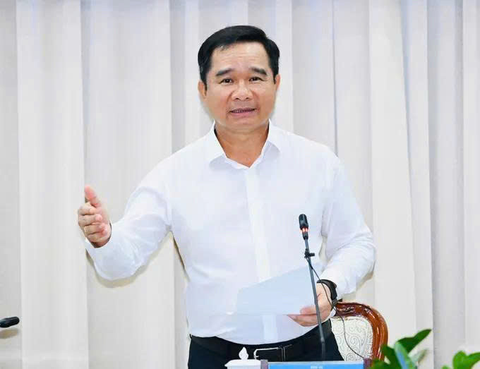 FDI vào TP.HCM tăng 167%, Chủ tịch thành phố yêu cầu 'việc rõ làm ngay'