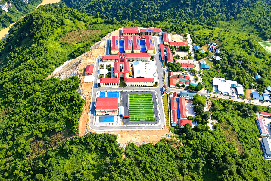 Khánh thành 107 trường vùng biên, rút ngắn đường đến lớp của học sinh vùng cao