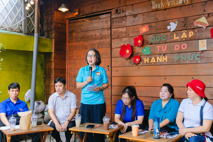 Người dân TP.HCM vẫn gặp khó khi làm thủ tục trên môi trường số